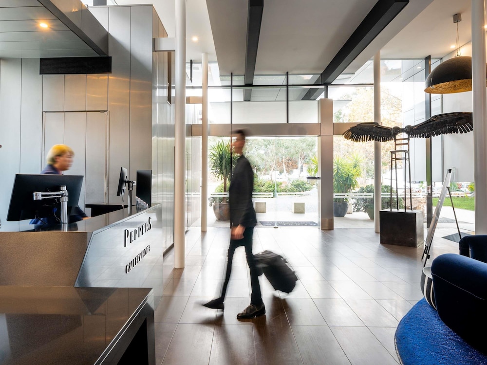 Peppers Gallery Hotel Canberra