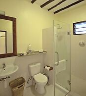 Sultan Sands Island Resort & Spa