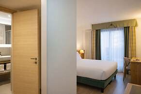 Golf Hotel
