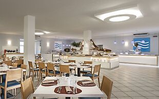 Blu Hotel Laconia Village