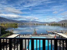 Walnut Beach Resort