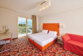 Hotel Royal Village
