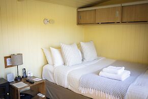 Tewinbury Farm Hotel