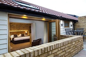 Tewinbury Farm Hotel