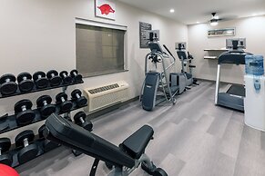 Candlewood Suites Fayetteville – University of Arkansas by IHG