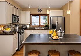 Outback Lakeside Vacation Homes