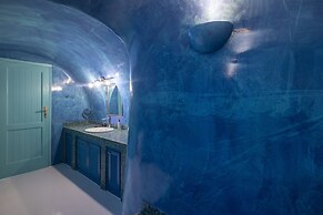 Dreams Luxury Suites
