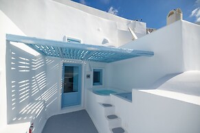 Dreams Luxury Suites