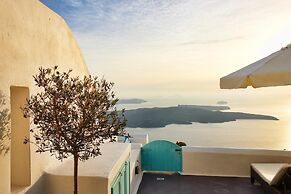 Dreams Luxury Suites