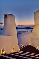 Dreams Luxury Suites