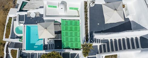 Dreams Luxury Suites