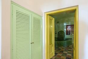Dreams Luxury Suites
