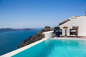 Dreams Luxury Suites