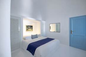 Dreams Luxury Suites
