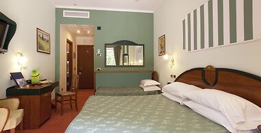 Hotel Prestige