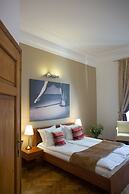 Tango House Bed & Breakfast