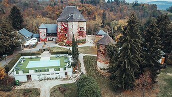 Le Chateau De Candie