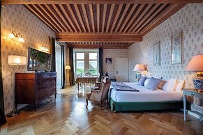 Le Chateau De Candie