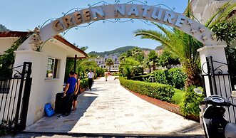 Green Nature Resort & Spa