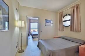 Hotel Mareluna