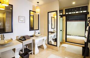 Melati Beach Resort & Spa