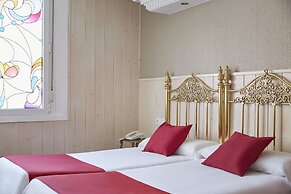 Hotel Dato