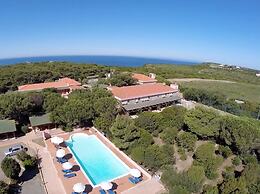 Hotel Club Mezzaluna