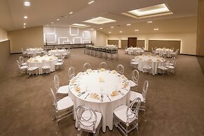 Copthorne Al Jahra Hotel & Resort