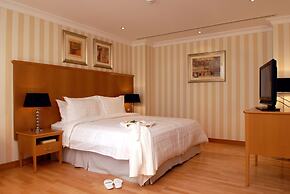 Copthorne Al Jahra Hotel & Resort