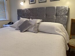 Old Manse Hotel
