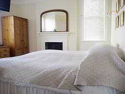 Old Manse Hotel