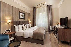 Anna Grand Hotel