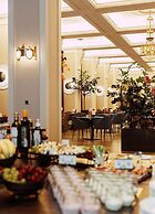 Anna Grand Hotel
