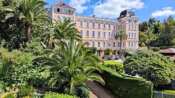 Hotel L Orangeraie