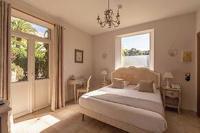 Hotel L Orangeraie
