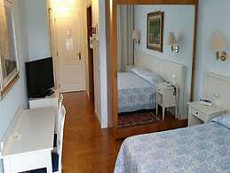 Hotel Royal
