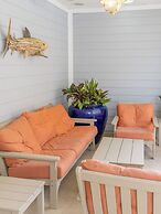 Seaside Amelia Inn
