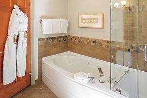 Long Beach Lodge Resort