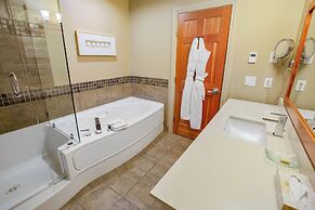 Long Beach Lodge Resort