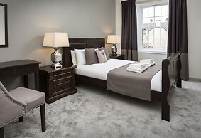 St. Giles Apartment