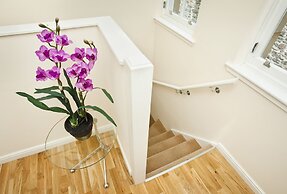 St. Giles Apartment