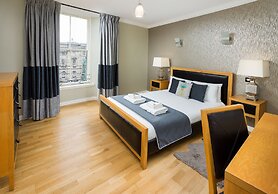 St. Giles Apartment