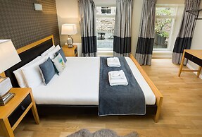 St. Giles Apartment