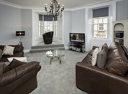 St. Giles Apartment