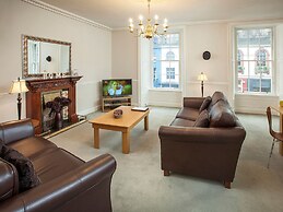 St. Giles Apartment