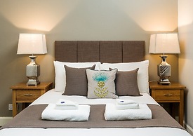 St. Giles Apartment