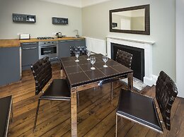 St. Giles Apartment