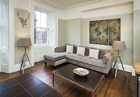 St. Giles Apartment