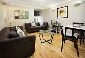 St. Giles Apartment