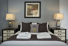 St. Giles Apartment